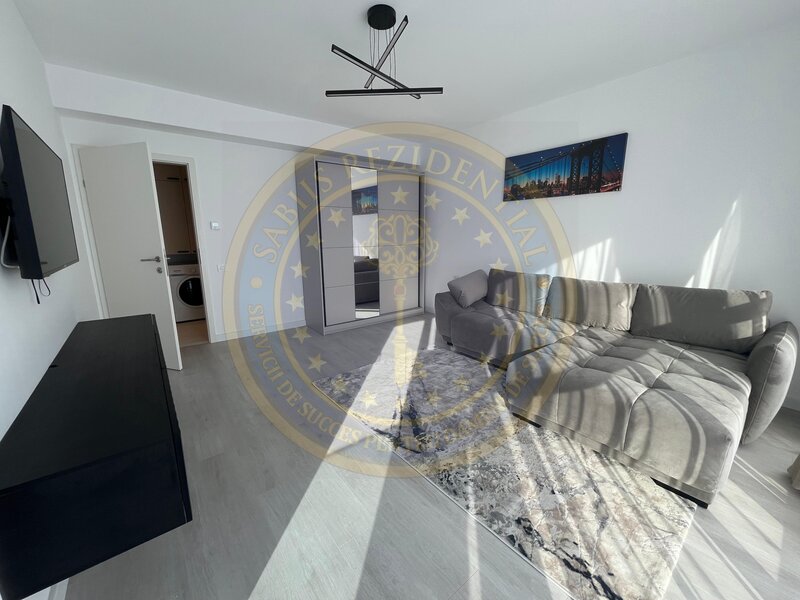 Salaj prima inchiriere - Garsoniera cu Loc Parcare